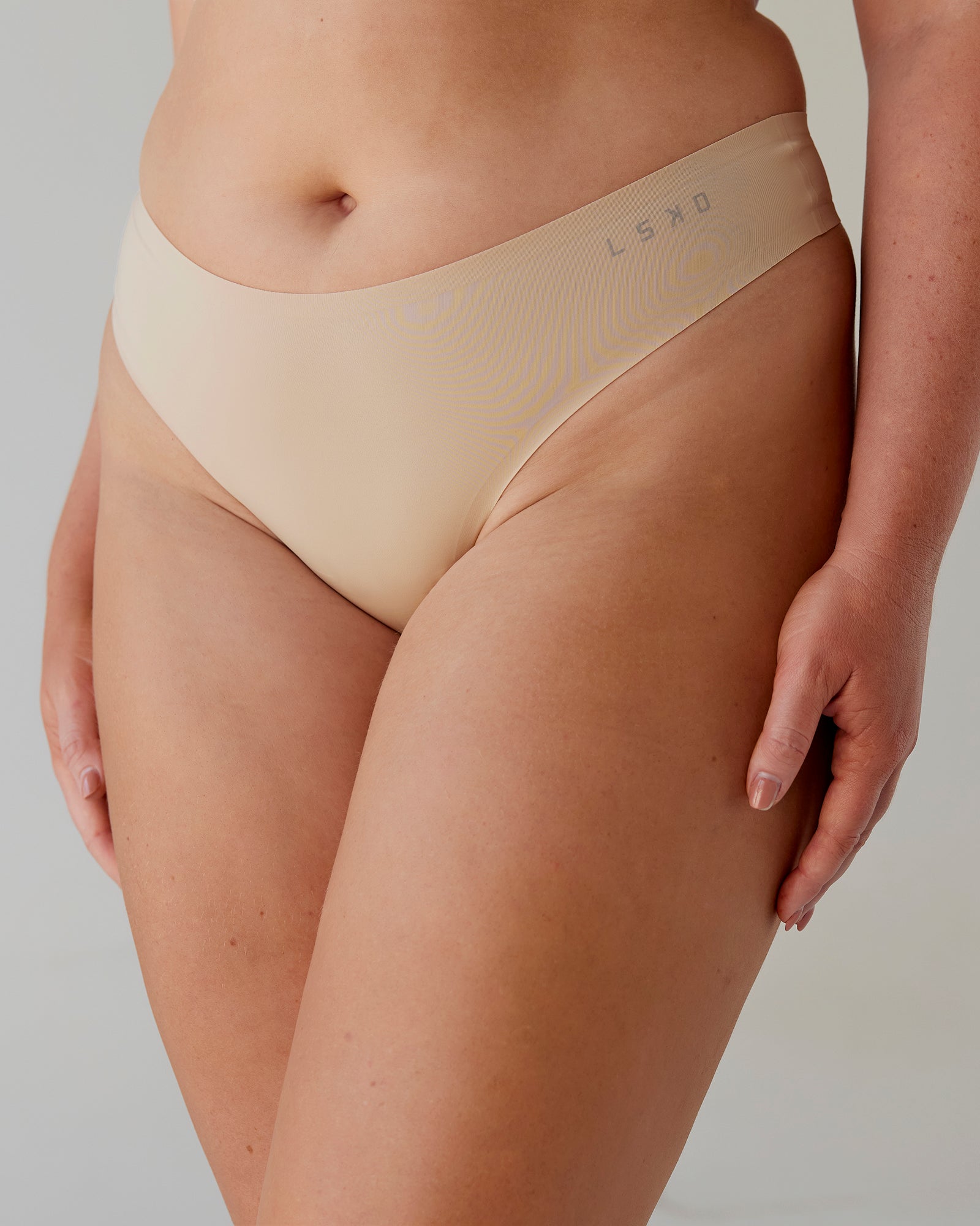 Seamless Thong 3 Pack - Off White