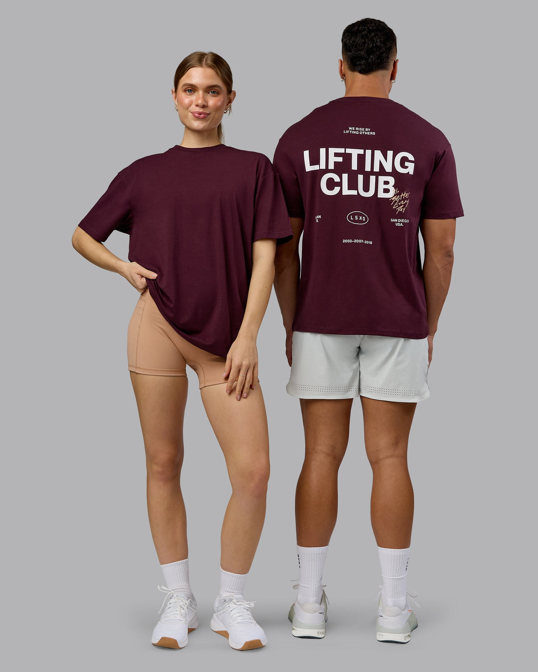 Duo wearing Lifting Club FLXCotton Tee Oversize - Cherry Lacquer-White | Model:Both | Size:Duo