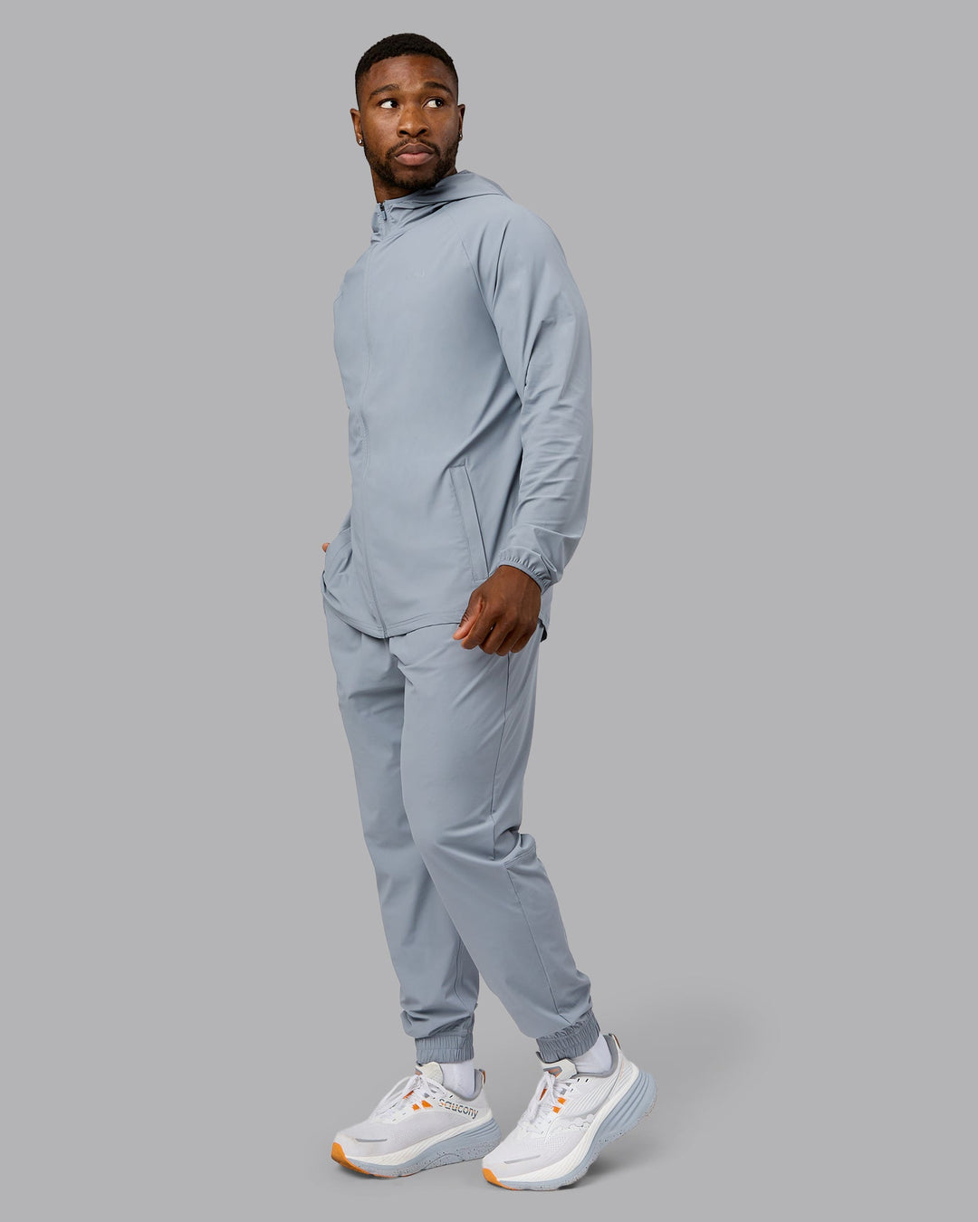 Man wearing Train-Lite FLXMAX Jacket - Tradewinds | Model:Sam | Size:L