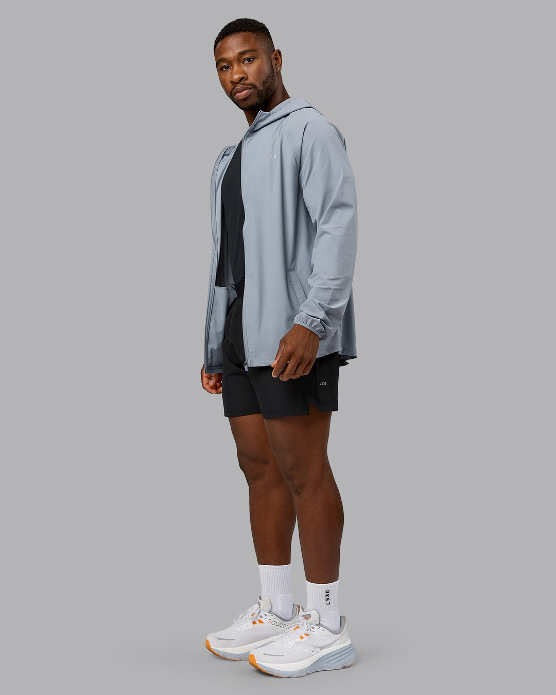 Man wearing Train-Lite FLXMAX Jacket - Tradewinds | Model:Sam | Size:L