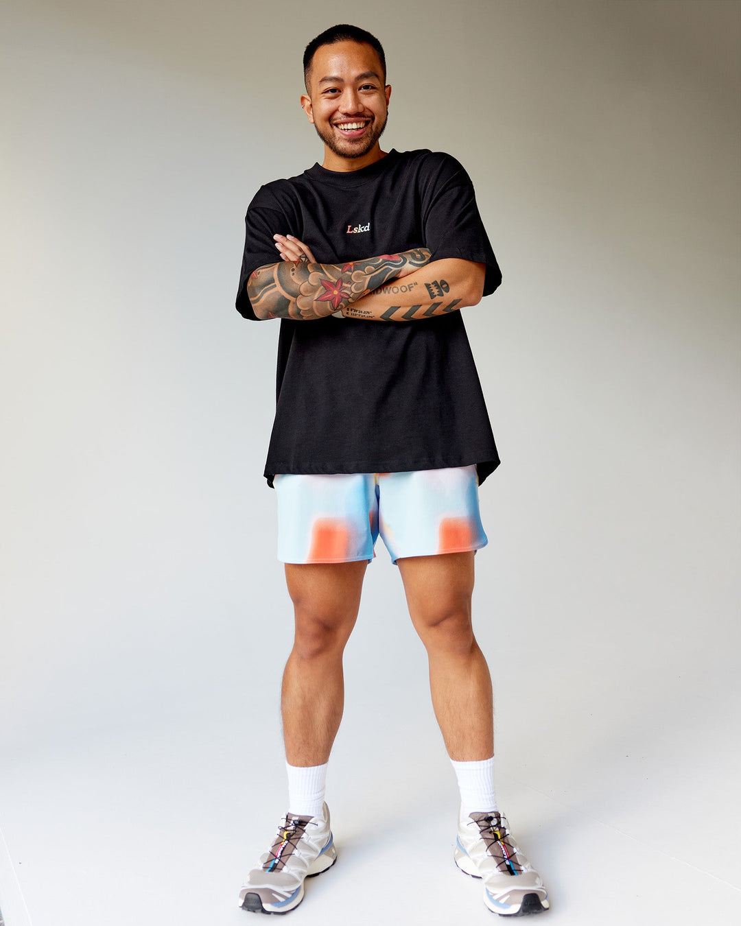 Man wearing Lift 6" Short - Rainbow Shade Print | Model:Justin | Size:M