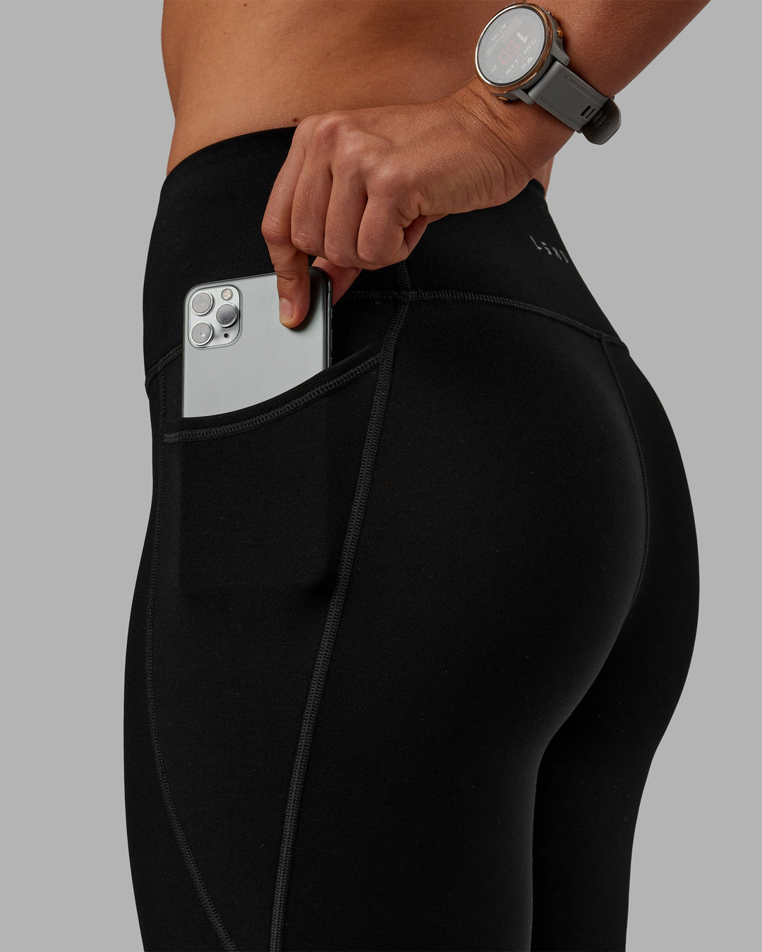 Motion Ultra High-Rise Thermal Full Length Legging - Black