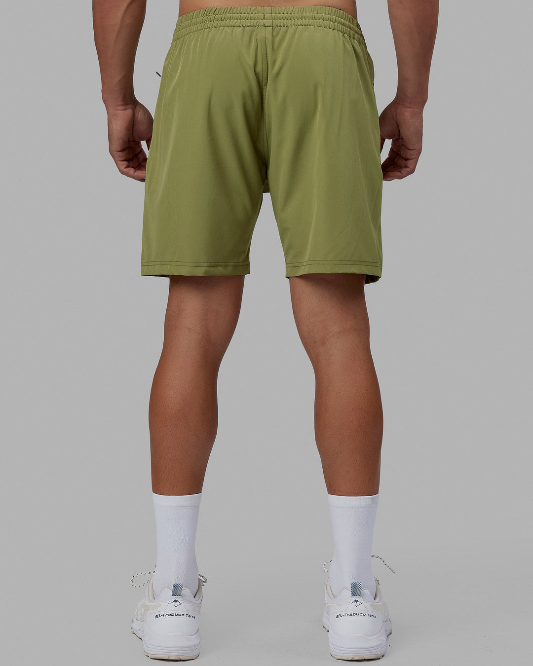 Man wearing Rep 7&