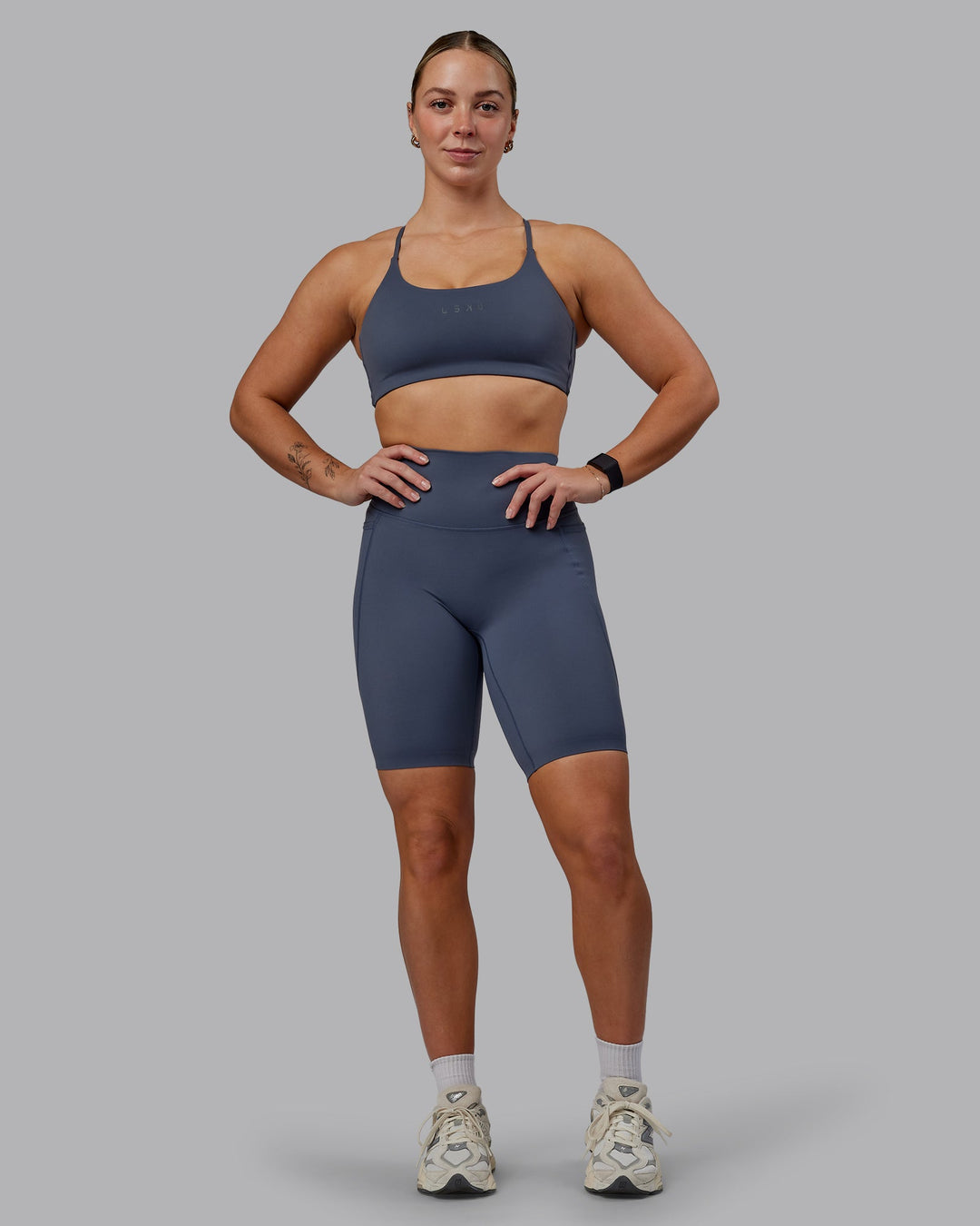 Elixir Ultra High-Rise 9" Short Pockets - Turbulence