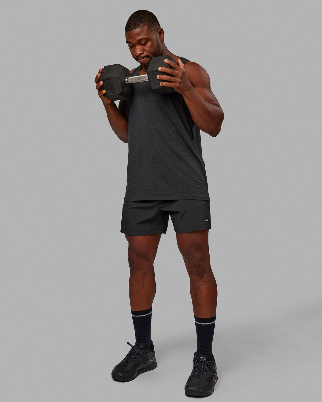 Man wearing Rep 5&