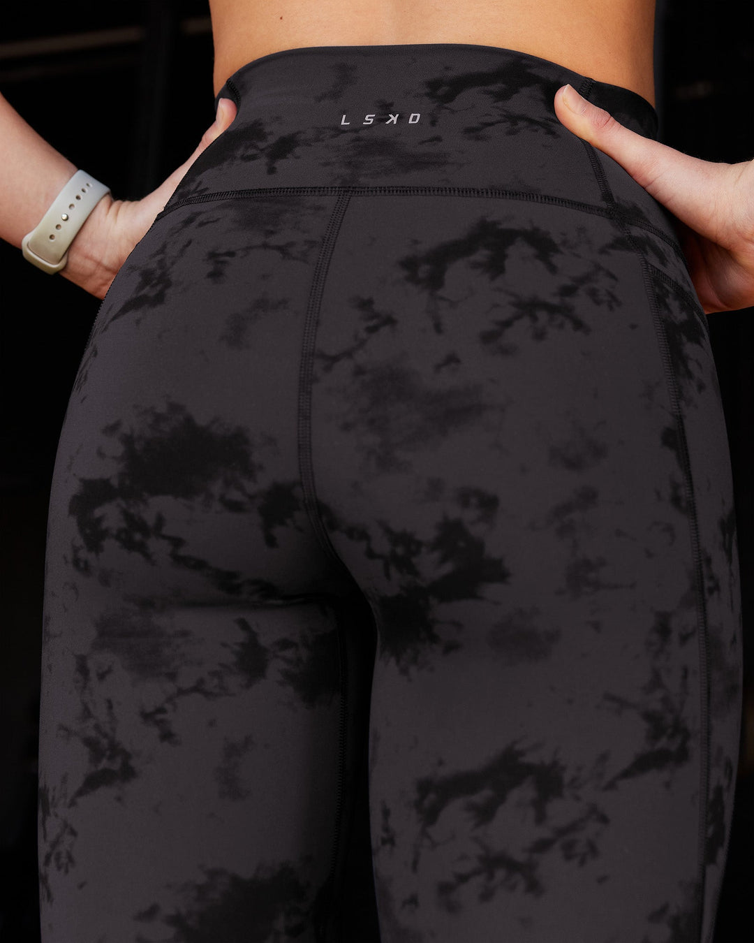 Campaign image of Fusion Ultra High-Rise Full Length Legging Pockets - Black Tie Dye - view 5