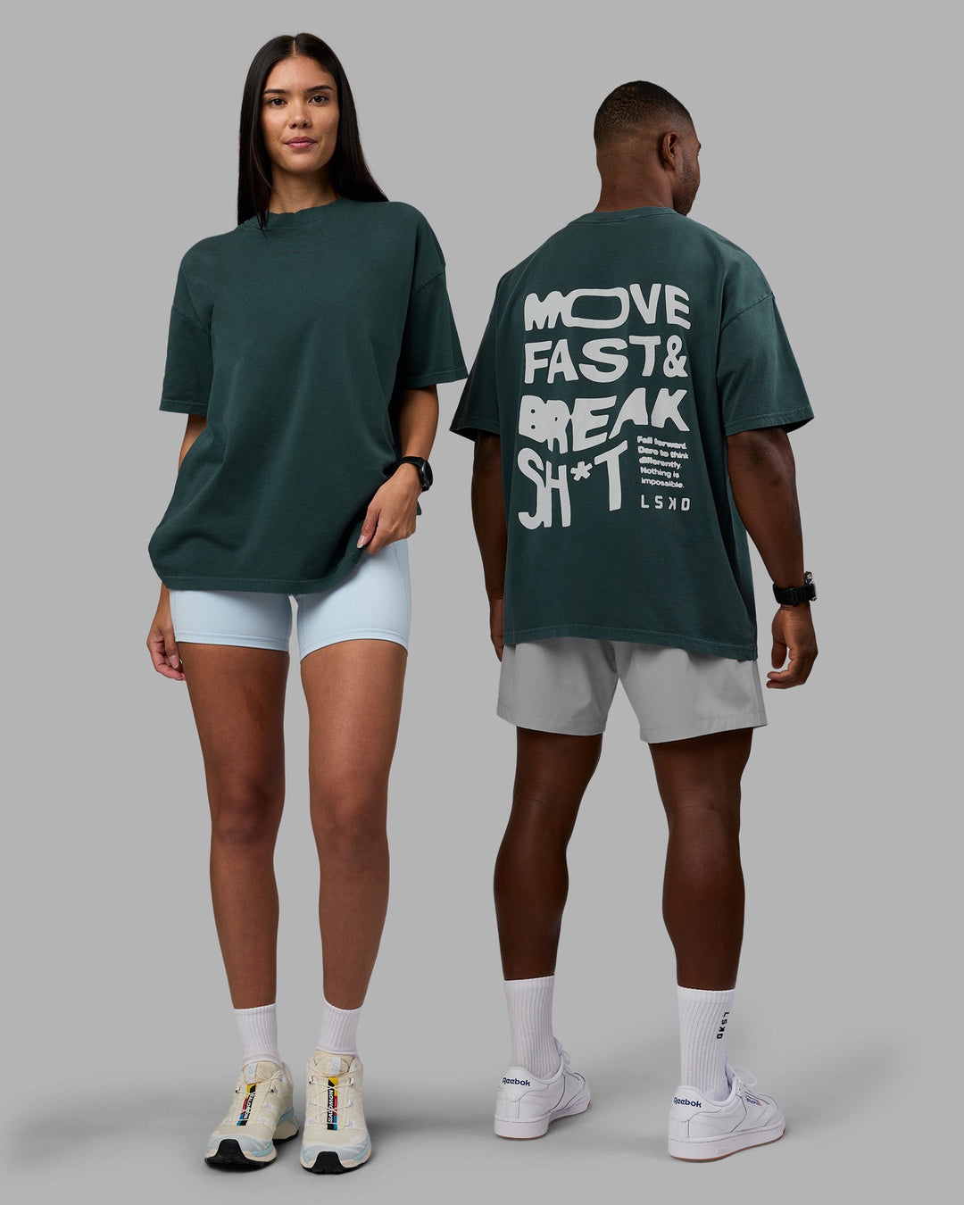 Duo wearing Move Fast Washed Heavyweight Tee Oversize - Deep Sea-White | Model:Both | Size:Duo