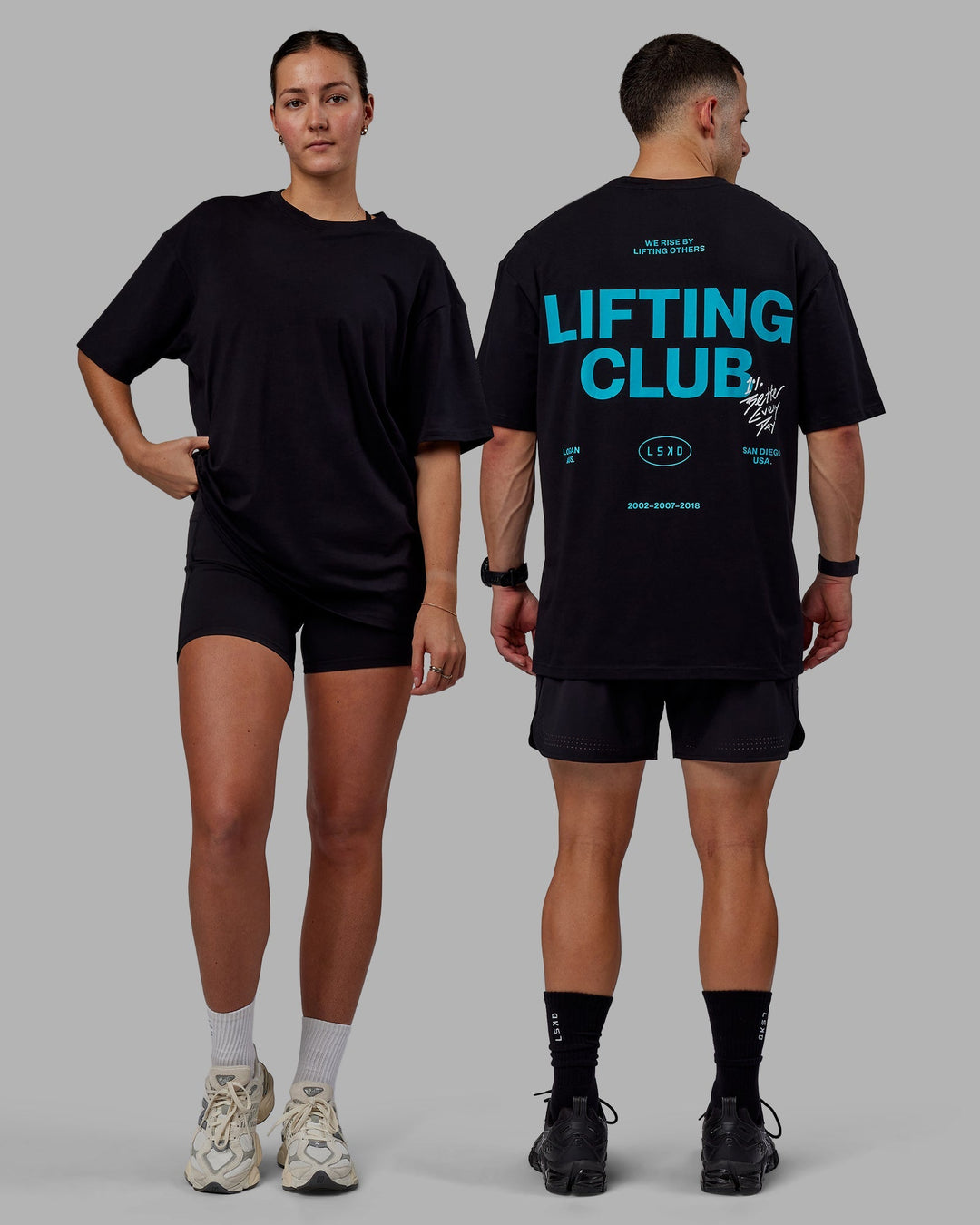 Duo wearing Unisex Lifting Club FLXCotton Tee Oversize - Black-Blue Bird