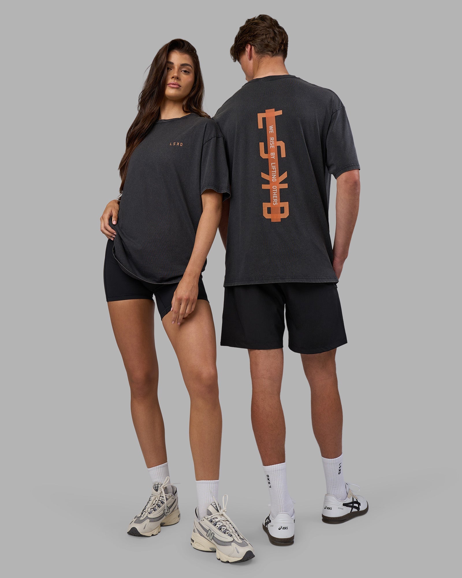 Strike Through FLXCotton Tee Oversize - Black Washed-Cantaloupe
