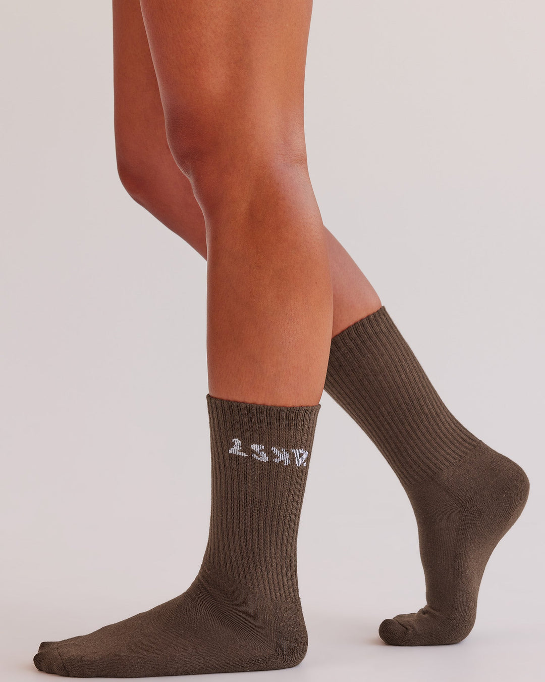 Endurance Crew Socks 3 Pack Box - White-Black-Chocolate Martini