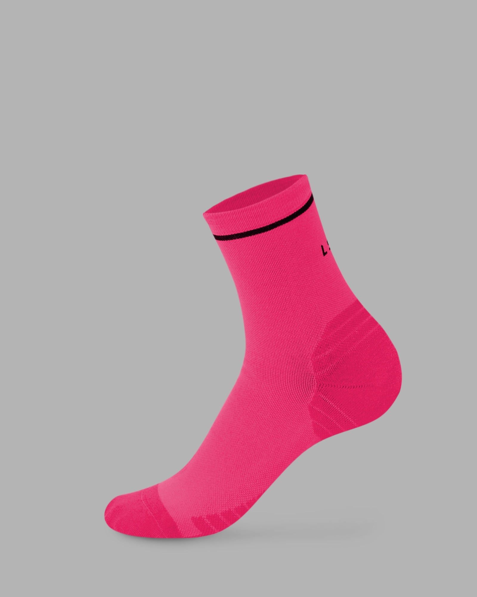 Nike snkr sox essential quarter sock best sale