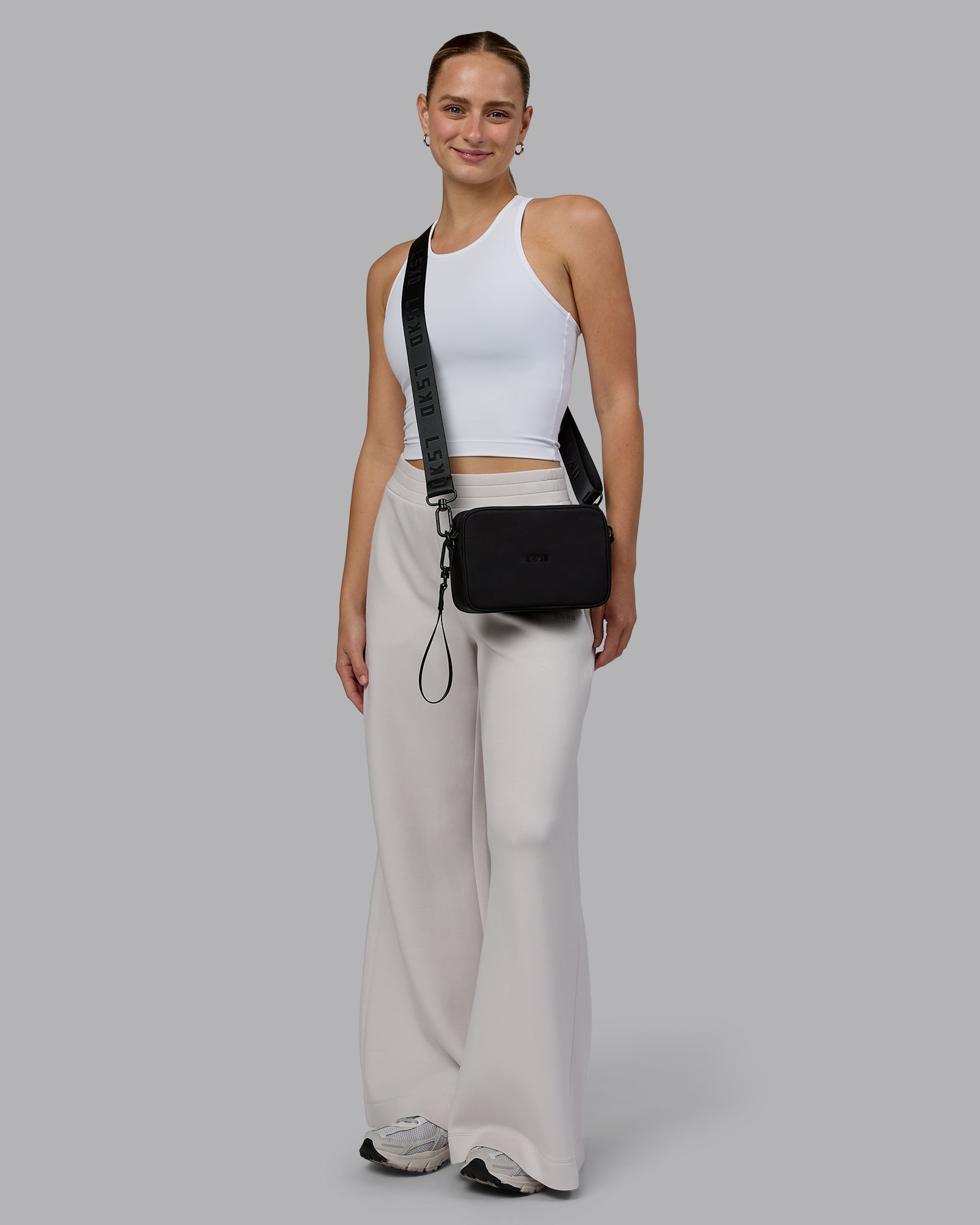 Go-To Shoulder Bag - Black | LSKD – LSKD US