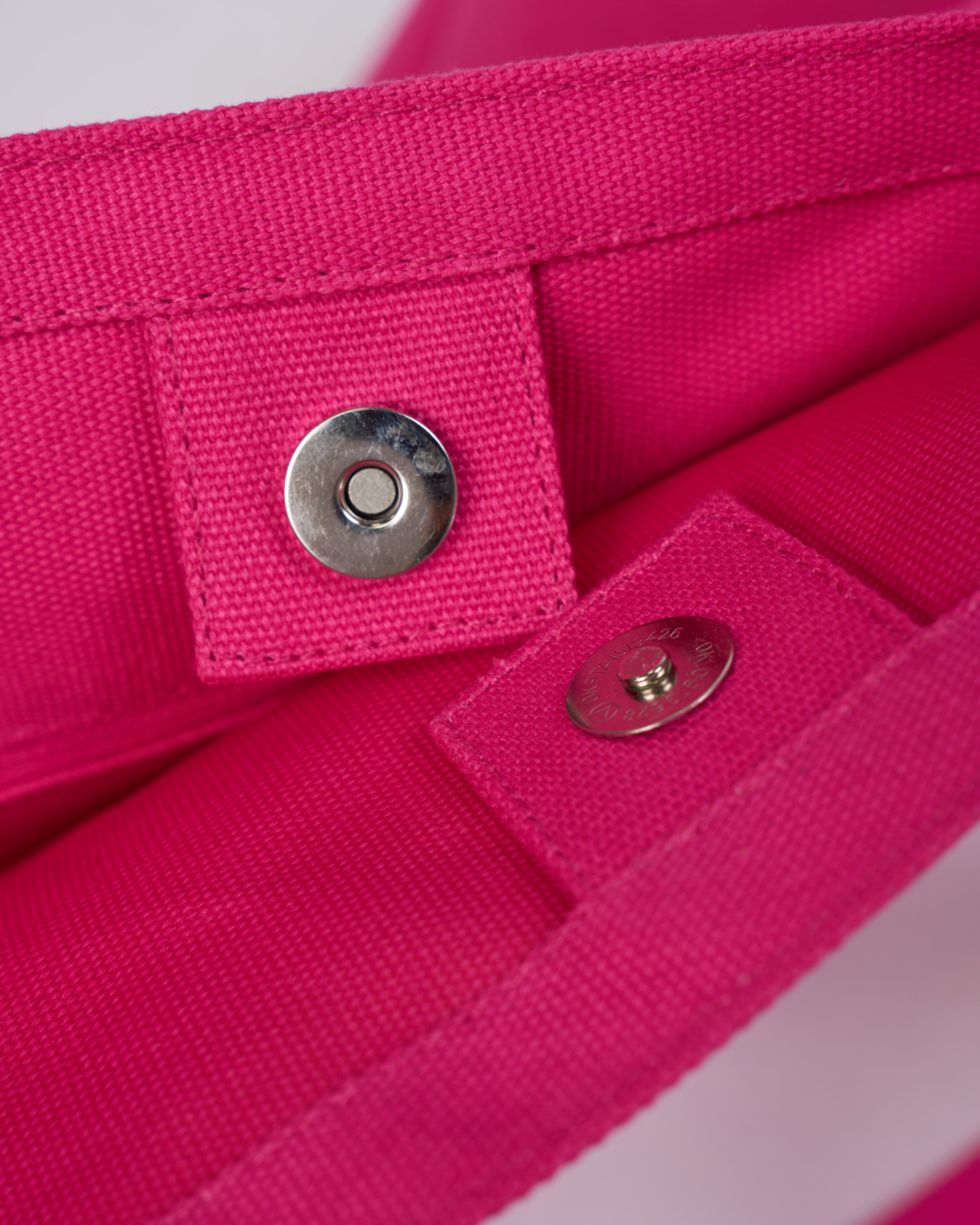 Hold It All Canvas Tote - Ultra Pink | LSKD – LSKD US