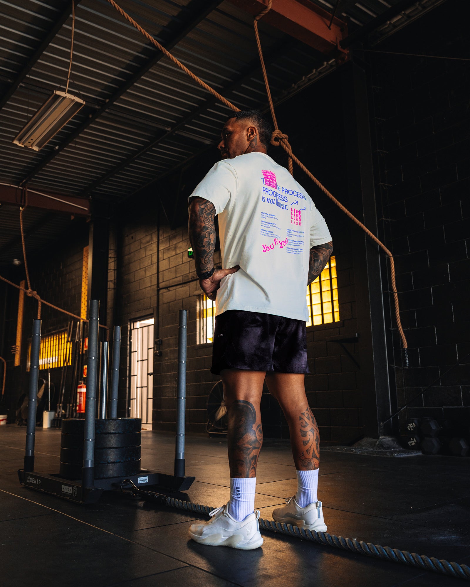 Man wearing Cali FLXCotton Oversized Tee - Digital Mist Washed | Model:Mathias | Size:L