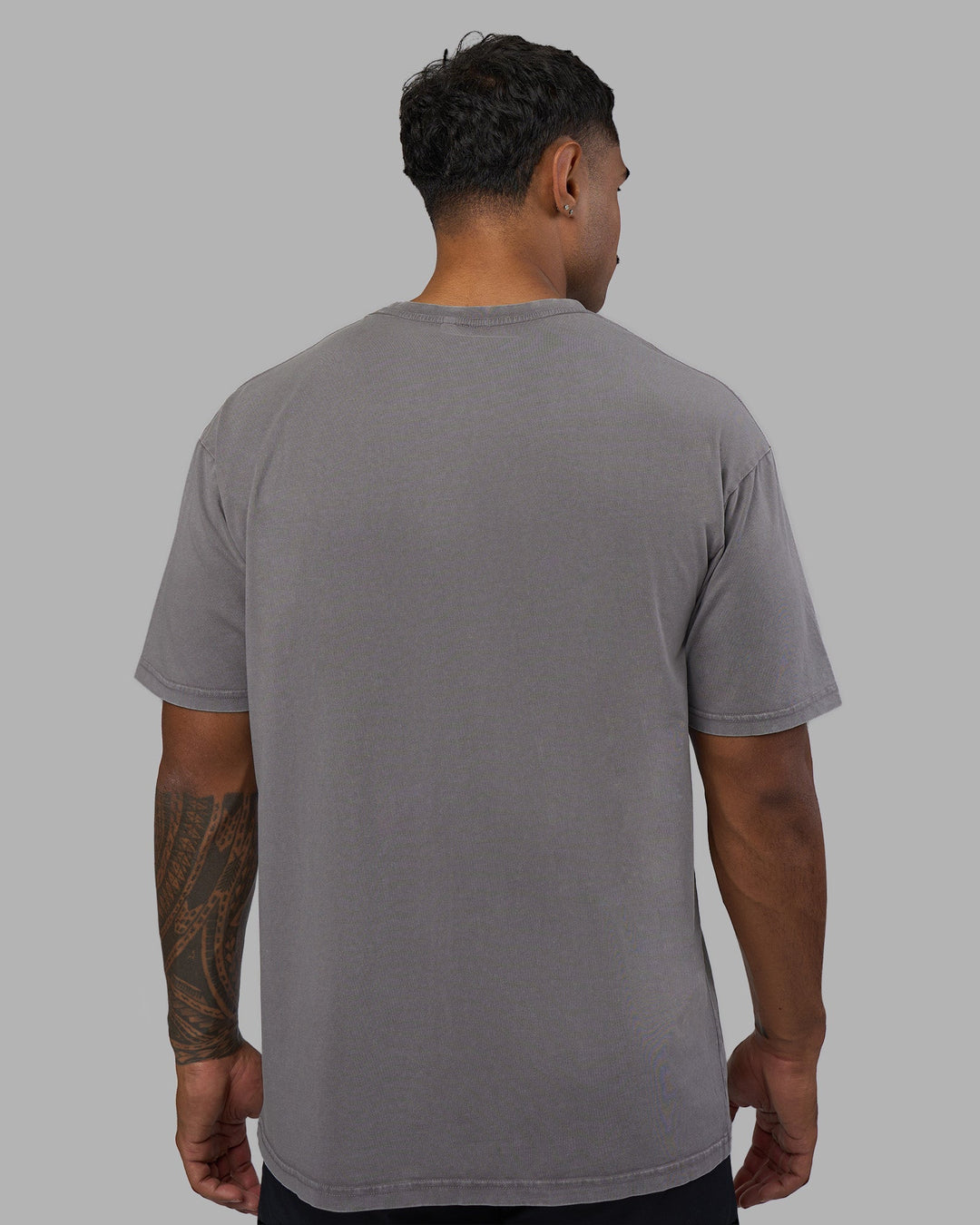 Man wearing Base FLXCotton Tee Oversized - Storm Front Washed | Model:Xav | Size:L