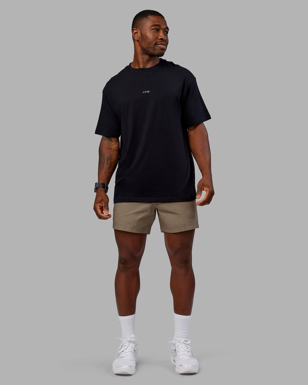 Man wearing Daily 5&quot; Short - Greige | Model:Sam | Size:L