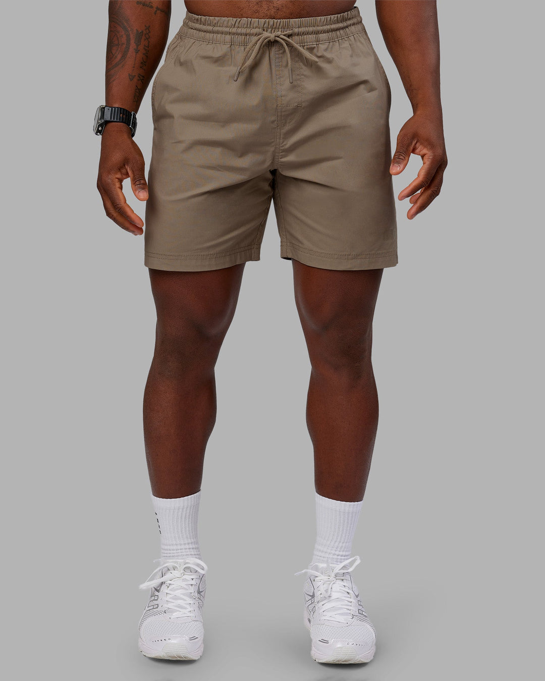 Man wearing Daily 7" Short - Greige | Model:Sam | Size:L