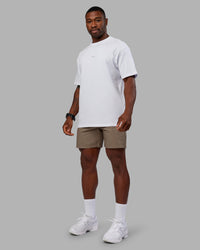 Man wearing Daily 7" Short - Greige | Model:Sam | Size:L