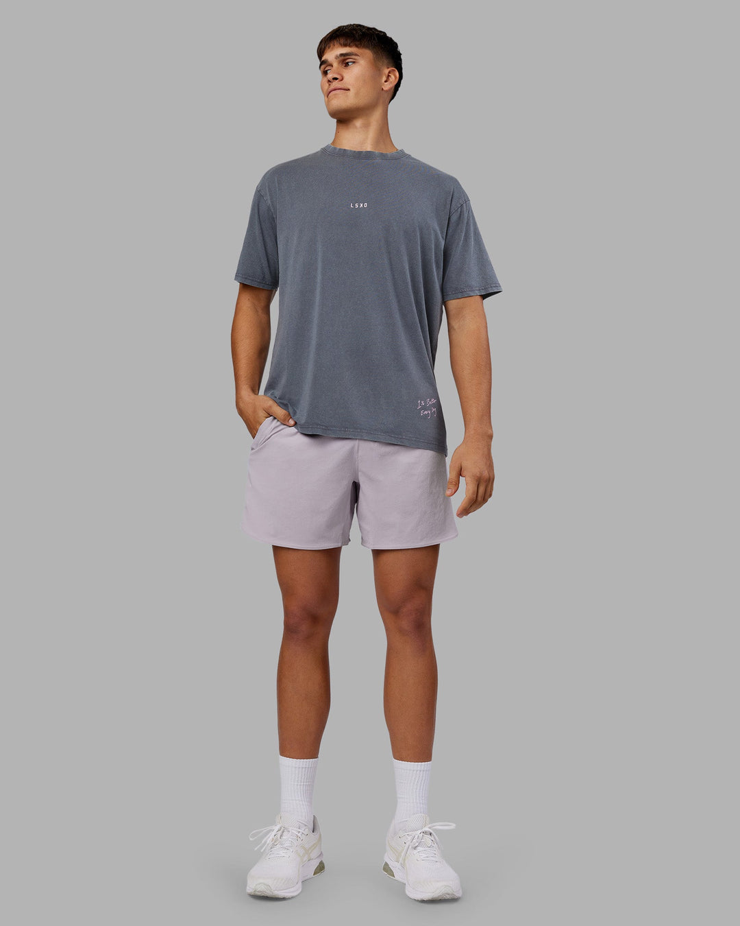 Man wearing ETJ Values FLXCotton Oversize Tee - Dark Grey Washed-Pink | Model:Jackson | Size:L