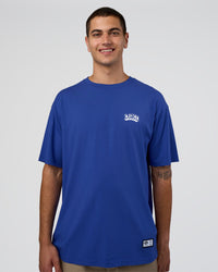 Man wearing Grid FLXCotton Oversized Tee - Power Cobalt-White | Model:Zoran | Size:L