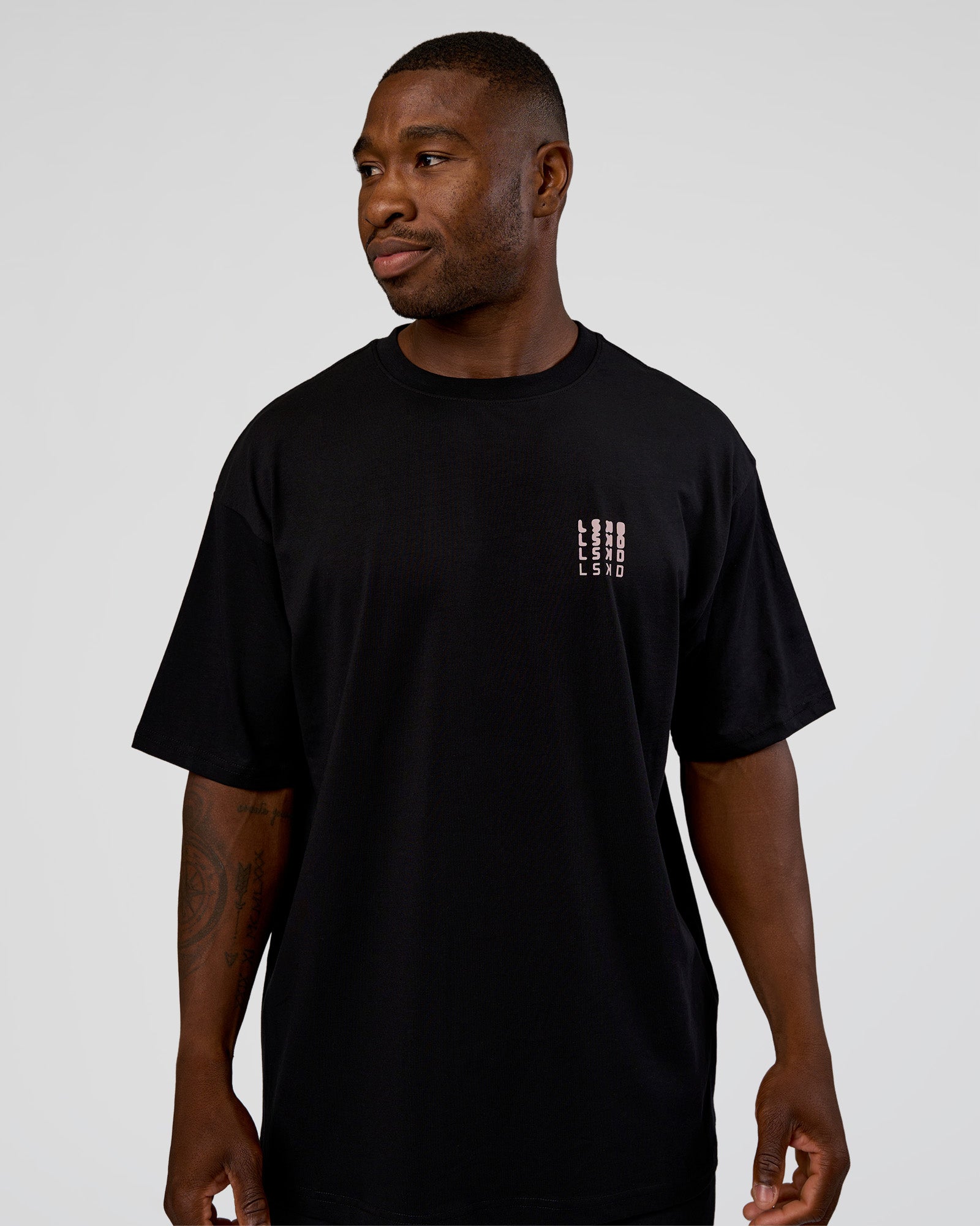 Inferno Journey FLXCotton Oversized Tee - Black-Ultra Fuchsia