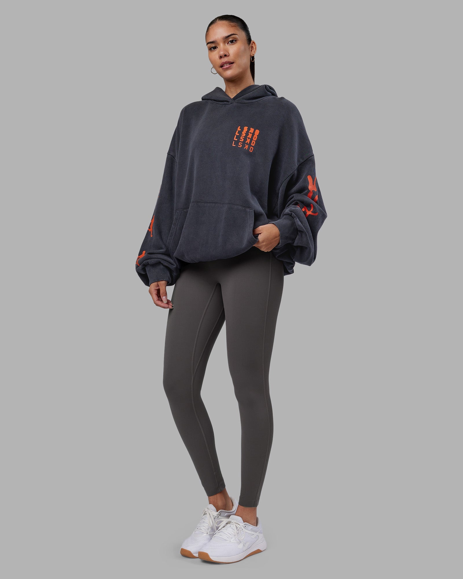 Dunst ♥ UNISEX BLOOM LOGO SWEATSHIRT /追跡付 DUNST