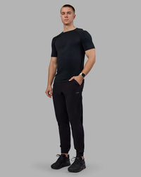 Man wearing Lift Jogger - Black | Model:Tom | Size:L
