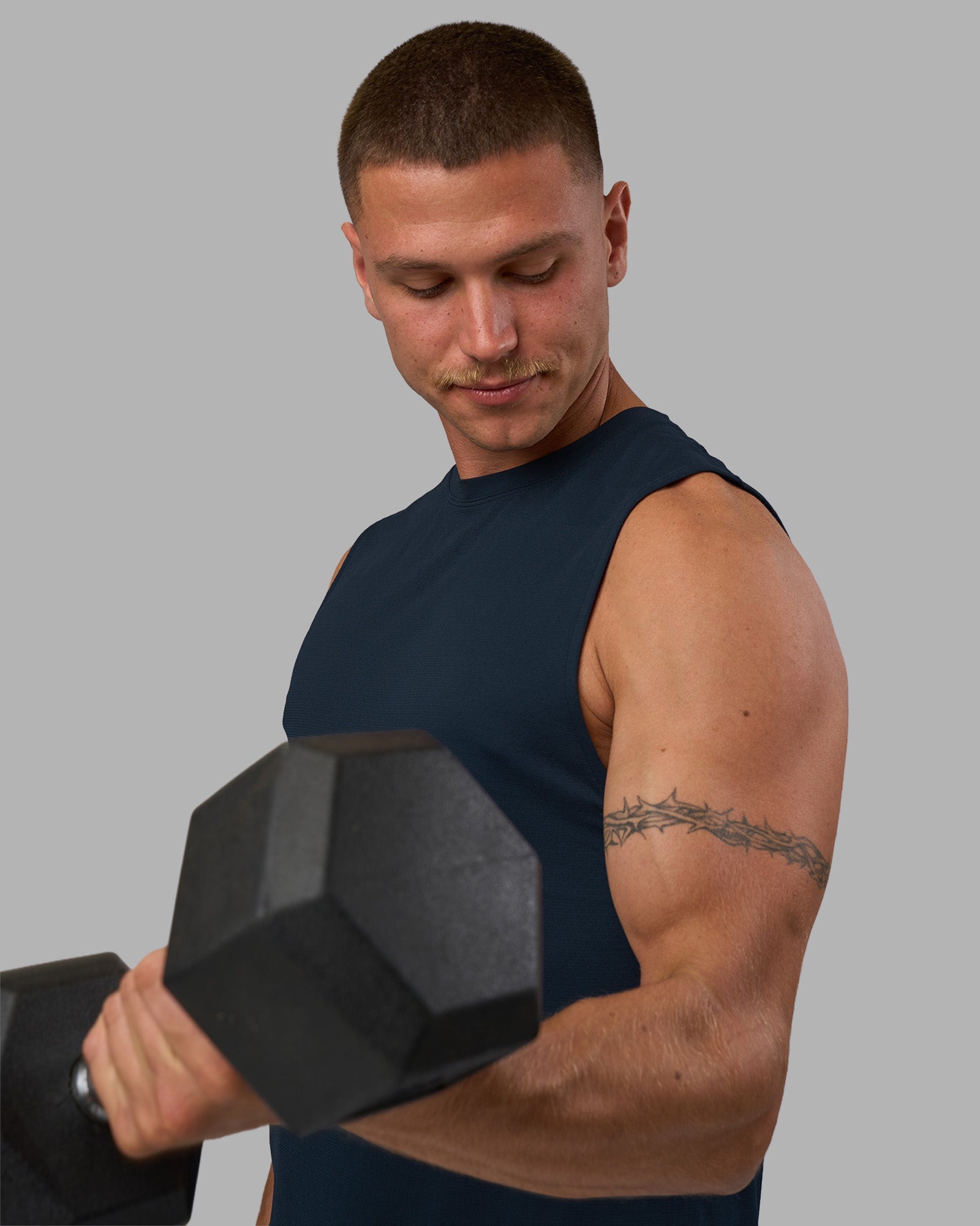 Mens AeroFLX+ Seamless Muscle Tank - Navy | LSKD – LSKD US