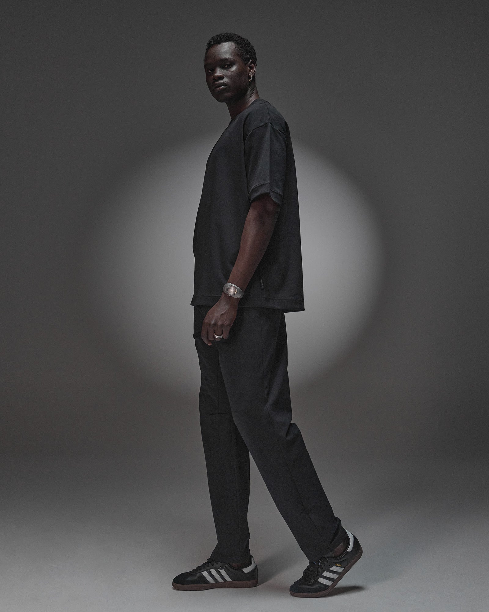 AfterDark ZeroCrease Oversized Tee - Black | LSKD – LSKD US