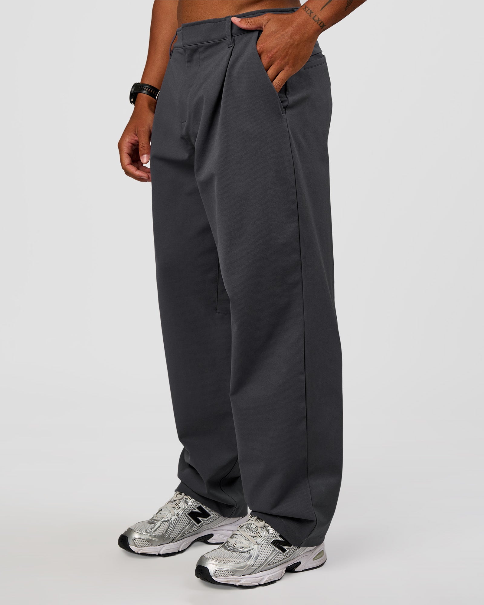 CREASE DL/TROUSERS 01 Sサイズ　CHARCOAL All Day ZeroCrease™ Wide Leg Pant - Dark Storm – LSKD US