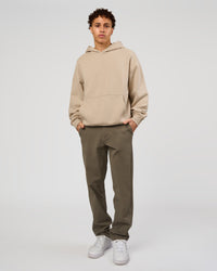 Man wearing Base Oversized Hoodie - Shale Beige | Model:Leandro | Size:M | | Thumbnail Index: 3