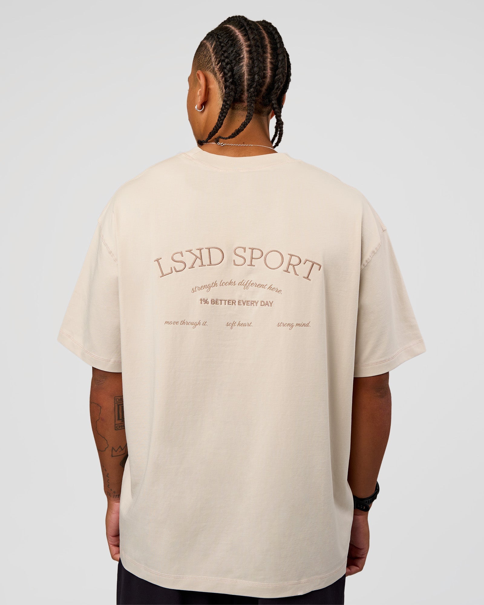Man wearing CF Unisex Oversized Heavyweight FLXCotton Tee - Clay-CF X LSKD Sport | Model:Malebo | Size:M