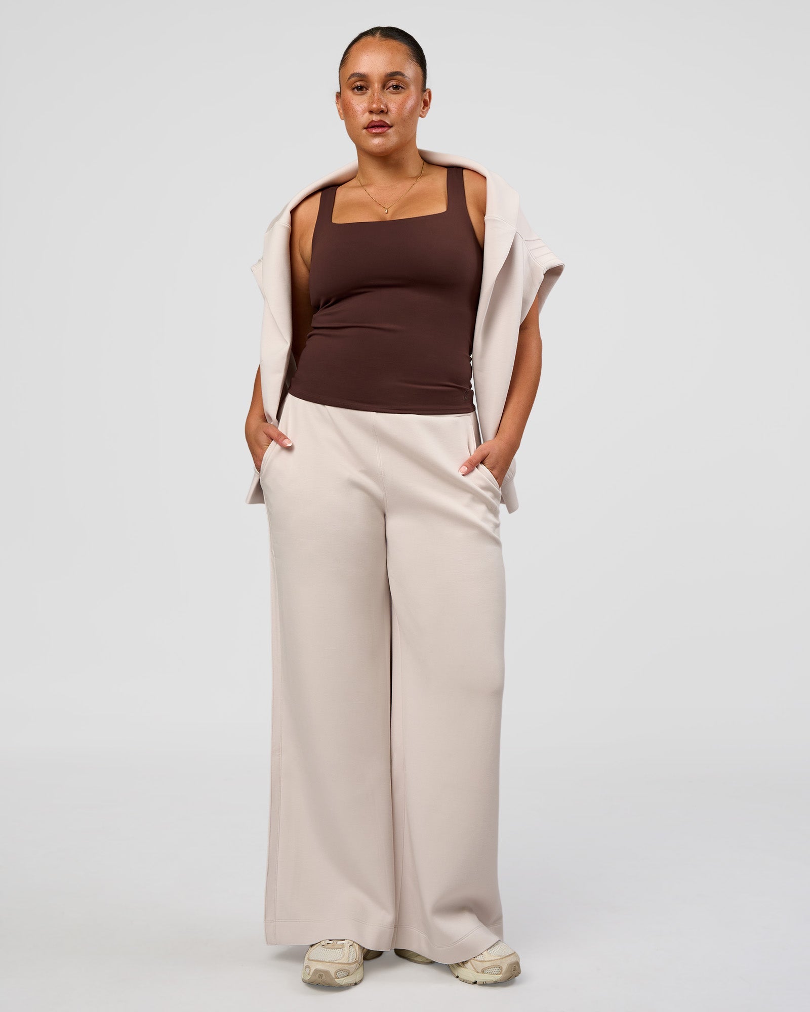 CF Elevate SoftTouch Pintuck Wide Leg Pant - Clay | LSKD – LSKD US