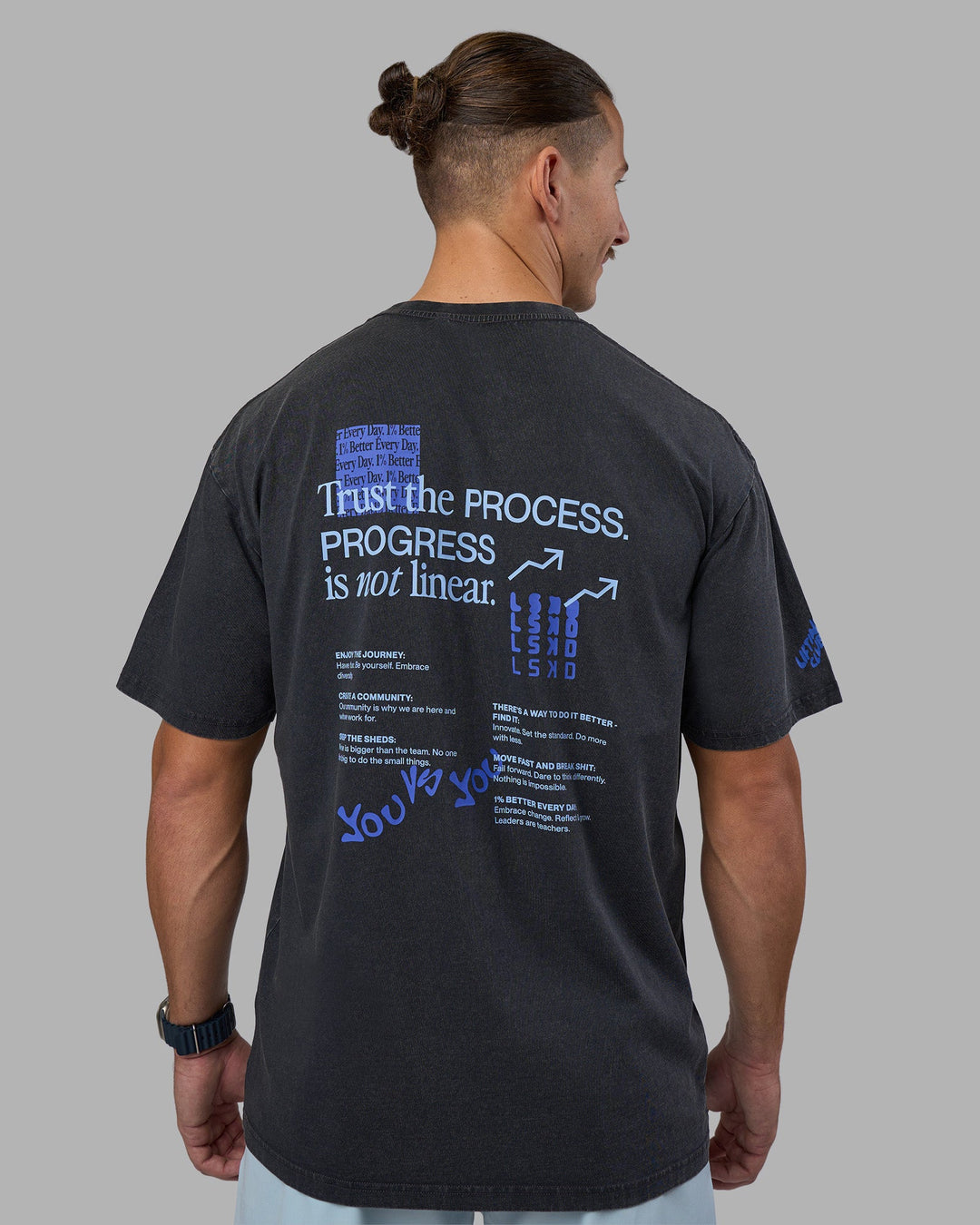 Man wearing Cali FLXCotton Oversized Tee - Black Washed | Model:Jaiden | Size:M