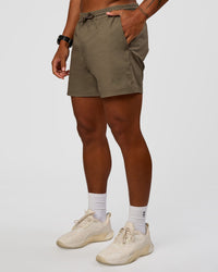Man wearing Daily 5" Short - Walnut Grey | Model:Malebo | Size:M