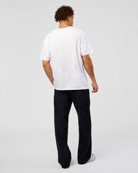 Man wearing Forever EffortlessTech Tee - White | Model:Leandro | Size:M | Thumbnail Index: 4
