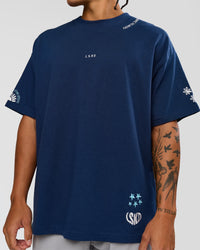 Man wearing GG Heavyweight Oversized Tee - Future Navy | Model:Malebo | Size:M | Thumbnail Index: 10