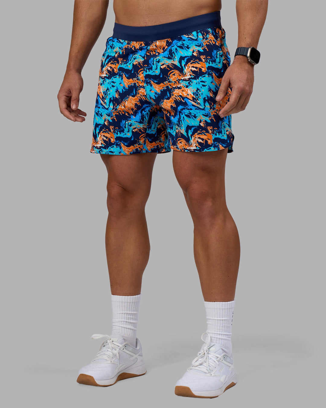 Man wearing Lift 6&quot; Short - React Print | Model:Jaiden | Size:M
