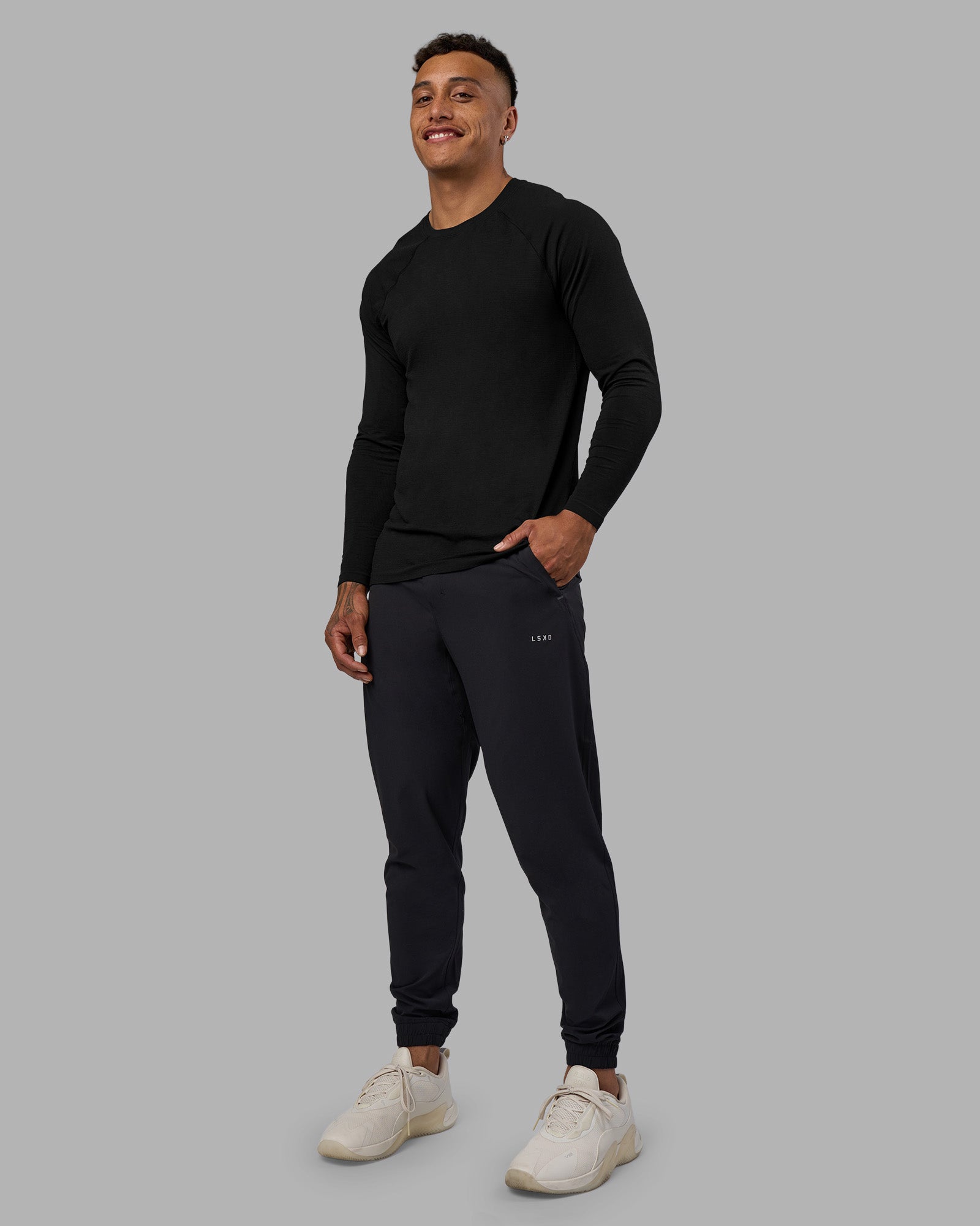 Mens AeroFLX+ Seamless Long Sleeve Tee - Black Marl | LSKD – LSKD US