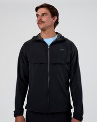 Man wearing Pace Running Jacket - Black | Model:Konnor | Size:M
