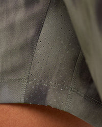 Man wearing Rep 7" Performance Short - Camo Washed Walnut Grey | Model:George | Size:M