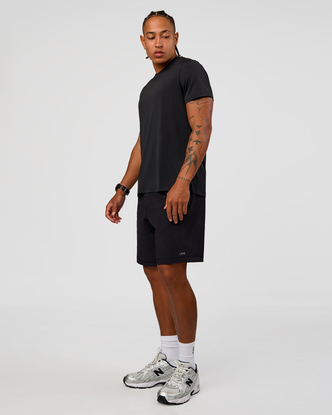 Man wearing Rep 9&