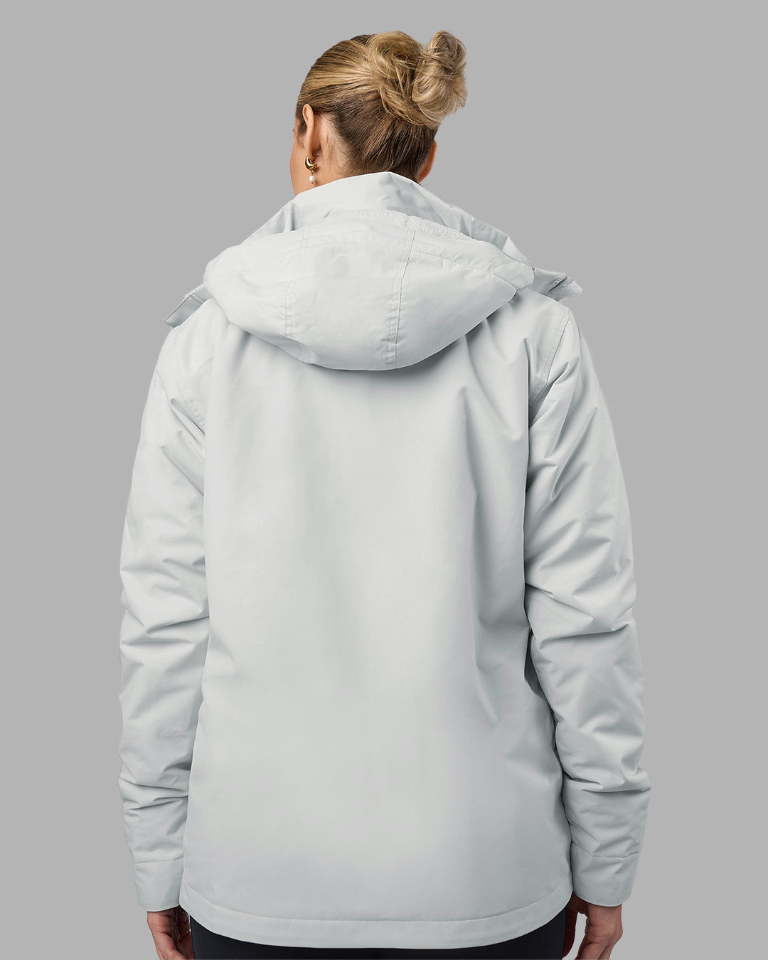 Woman wearing Marshall 2.0 Jacket - Digital Mist | Model:Amy | Size:M