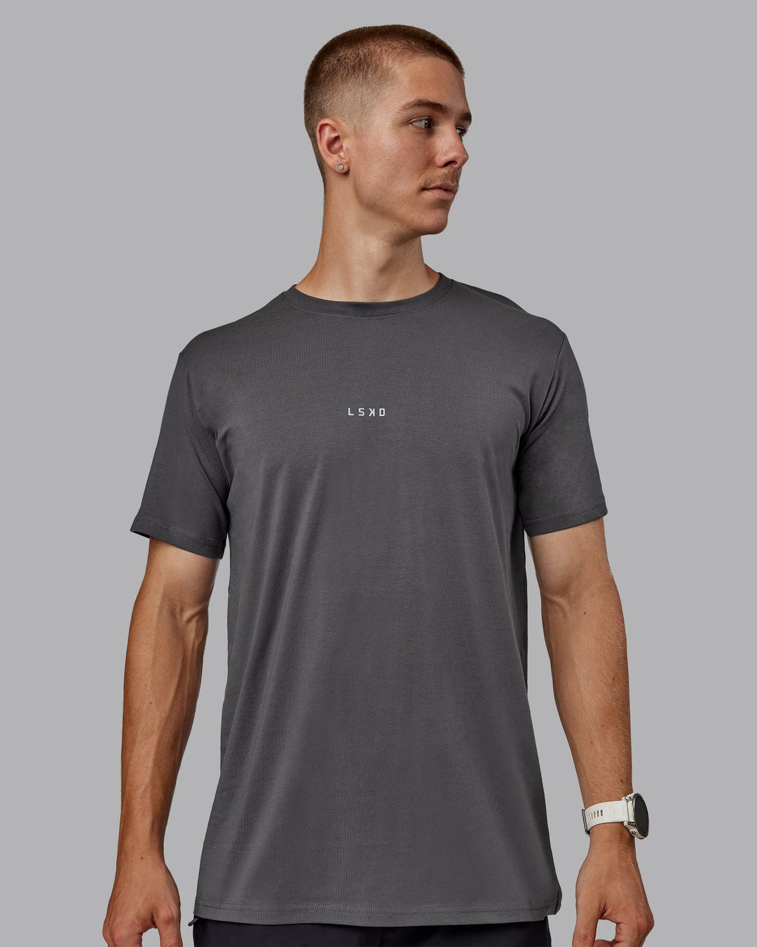 Man wearing Base FLXCotton Tee - Dark Storm