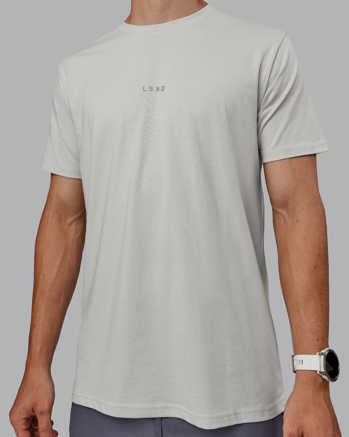 Man wearing Base FLXCotton Tee - Digital Mist
