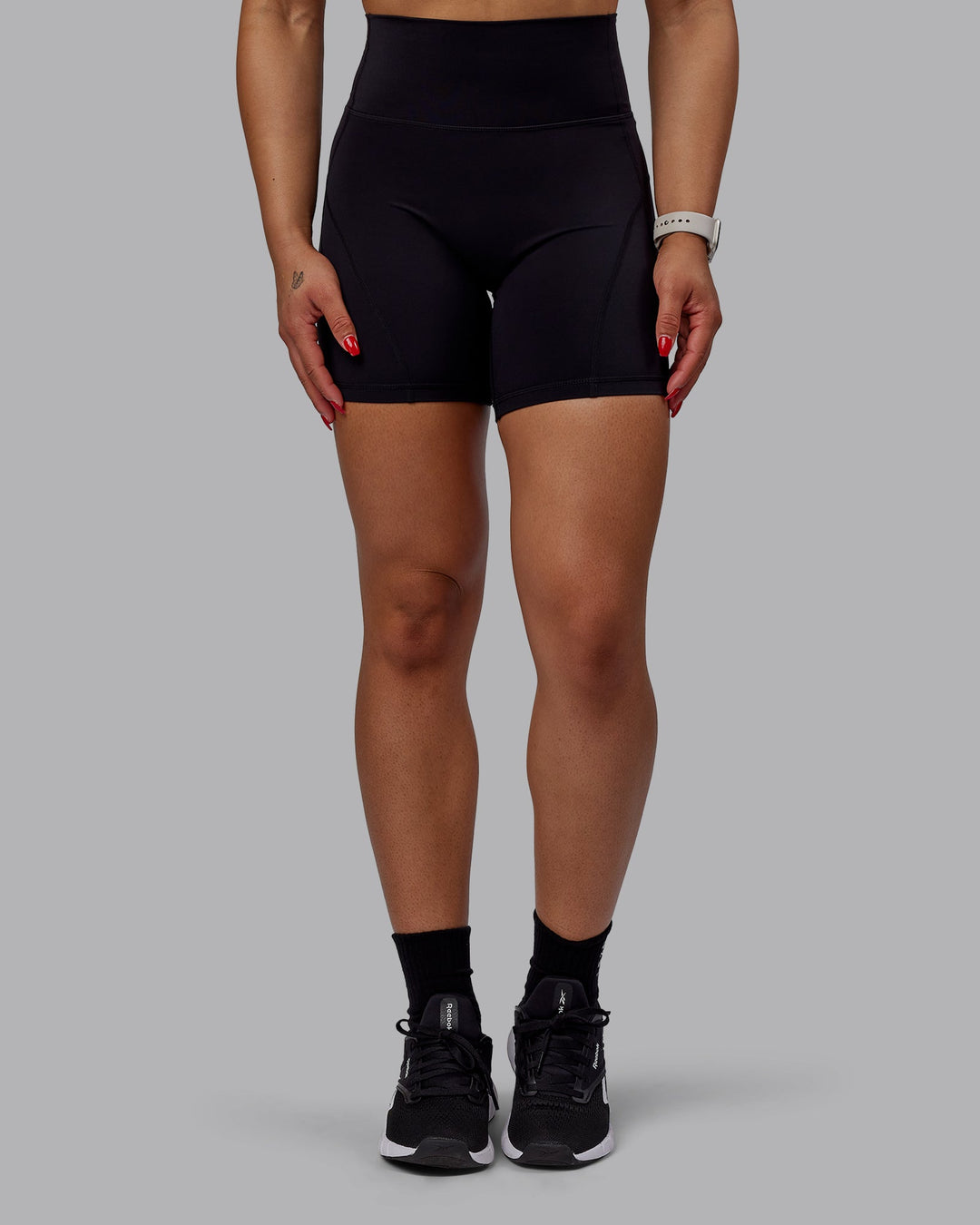 Woman wearing Bend Mid-Length Shorts - Black