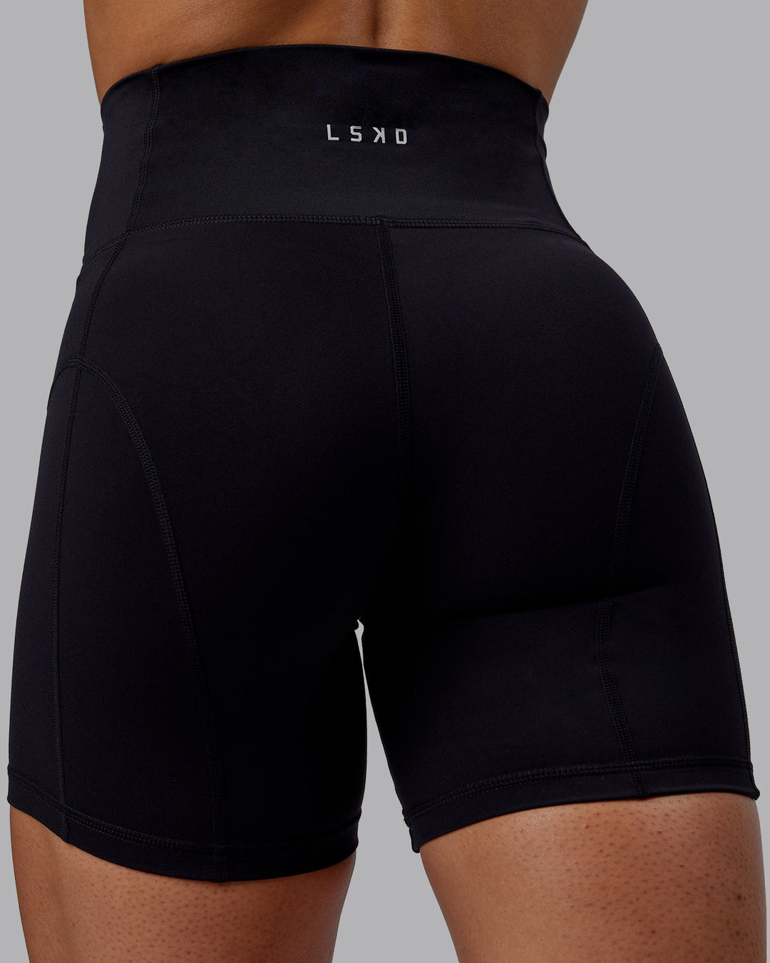 Woman wearing Bend Mid-Length Shorts - Black