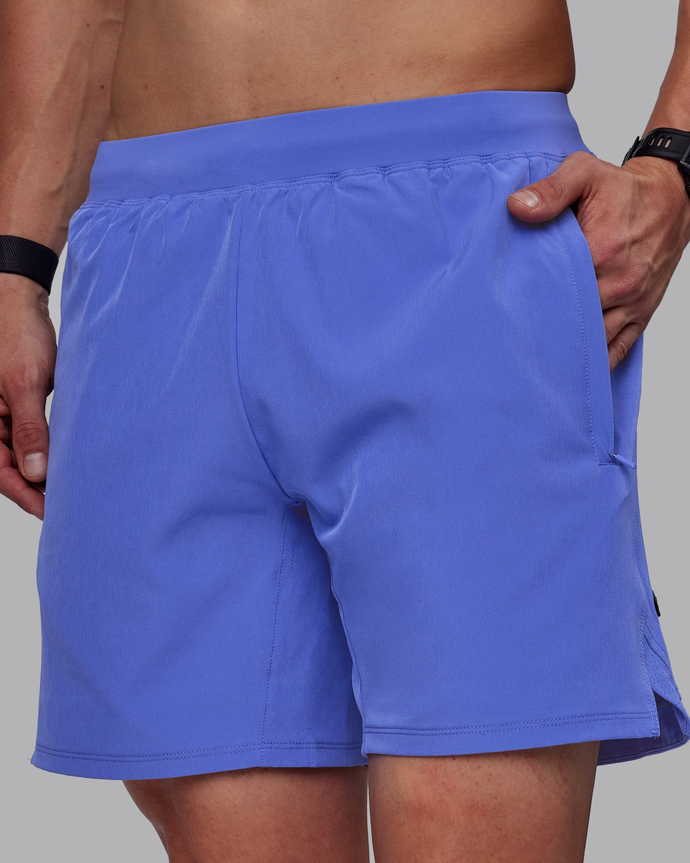 Man wearing Challenger 6" Performance Shorts - Baja Blue