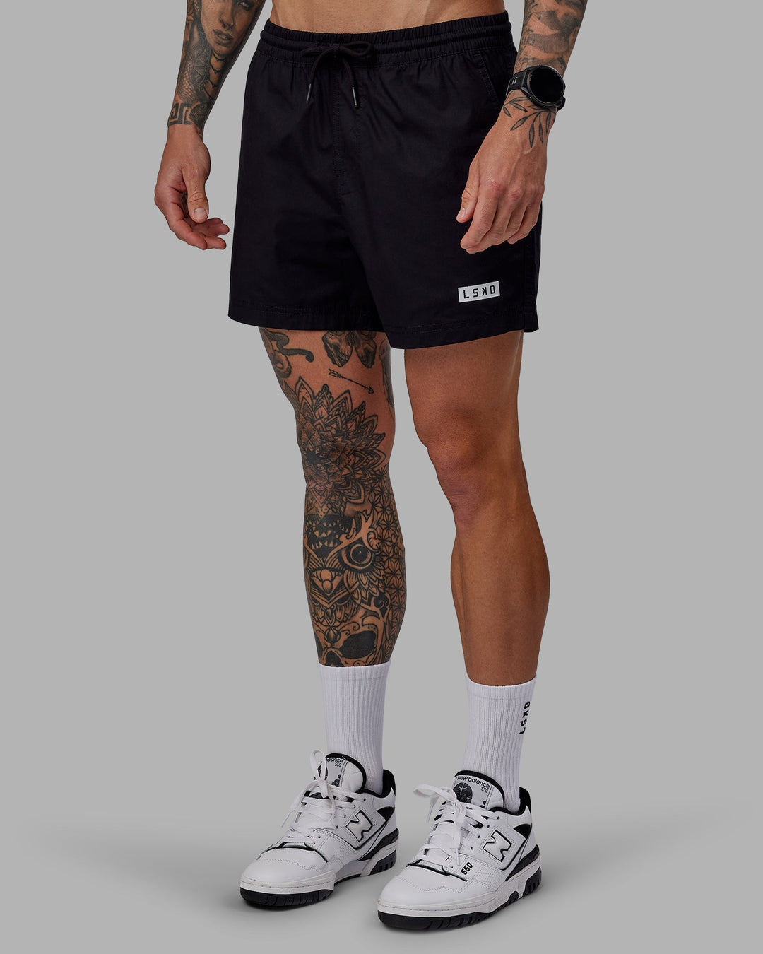 Man wearing Daily 5&quot; Shorts - Black-White