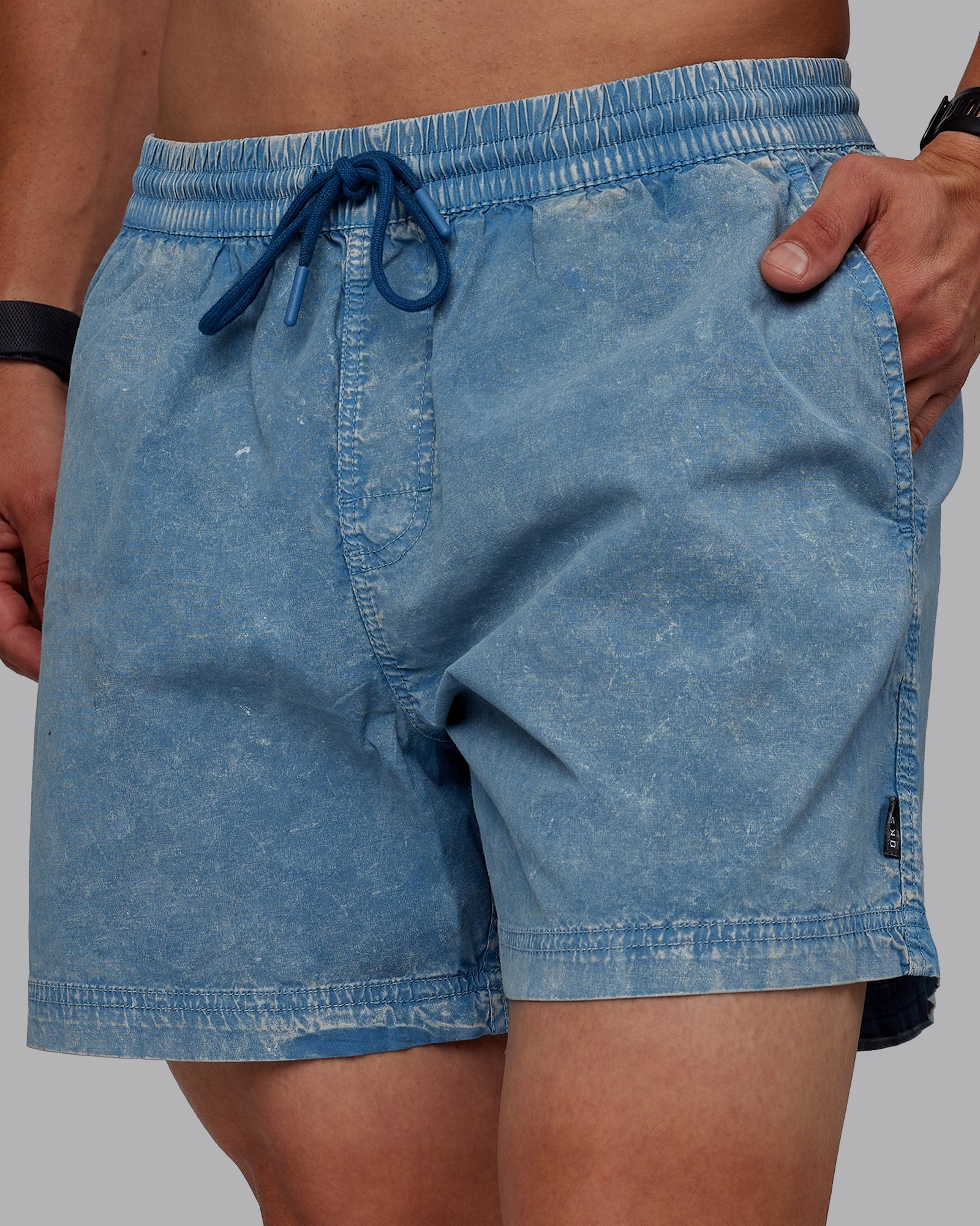 Man wearing Washed Daily 5" Shorts - Elemental Blue